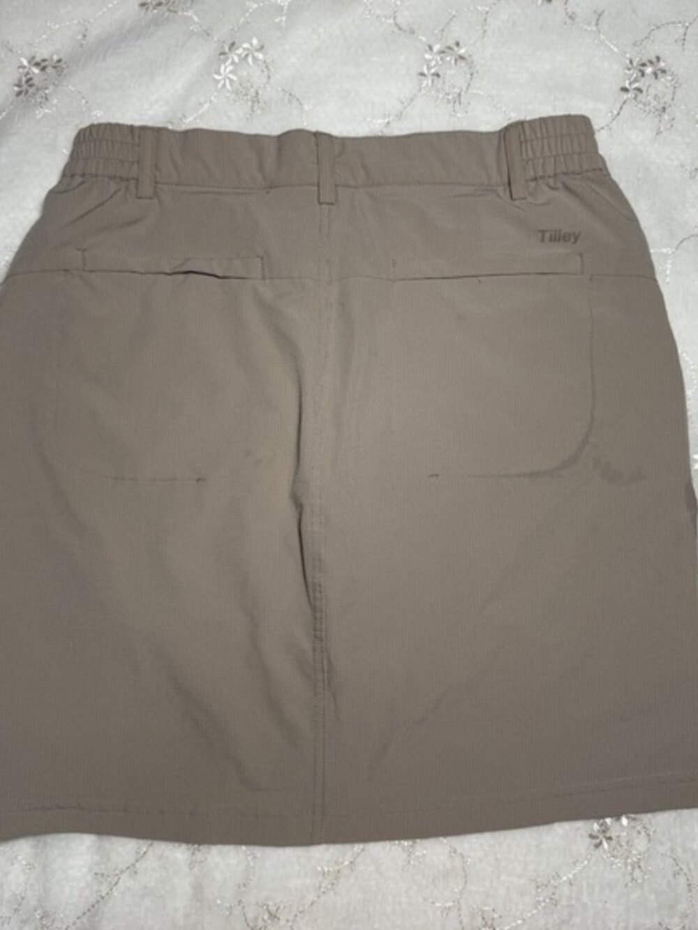 Tilley Tan Utility Midi Skirt – Size Small (READ DESCRIPTION)